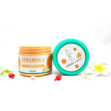 Lataa kuva Galleria-katseluun, Vitamin C Face &amp; Body Scrub Keep The Skin Firm and Moisturizing Antioxidants Nourish Your Skin and Slough Away Dull Skin Scrub
