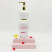 Charger l&#39;image dans la galerie, The Hot-sale Whitening &amp; Super Lightening with Gluta &amp; Collagen  Half Cast Whitening Body Lotion Providing A Smooth &amp; Soft Skin.
