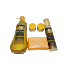 Carica l&#39;immagine nel visualizzatore di Gallery, Black Strong Skin Whitening Set with Vitamin C and Collagen Lotion Serum Cream Soap for Whitening Anti-aging Skincare Set
