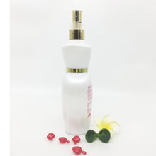 Lade das Bild in den Galerie-Viewer, Super Eclaircissant Whitening Concentre Glutathione &amp; Collagen Triple Strength Formula 300ML Body Lotion
